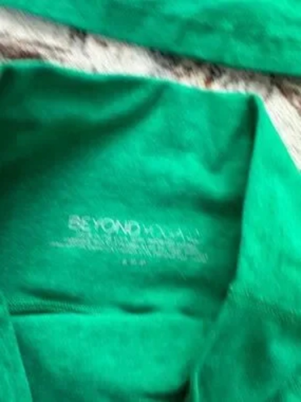 Beyond Yoga Spacedye™ Slim Racerback Cropped Tank + Biker Short Grass Green - Picture 5 of 7